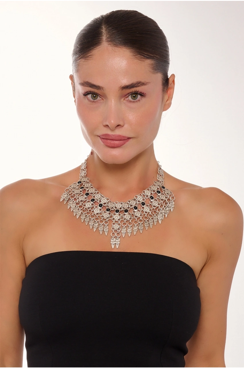 Kiraz Black Stoned Silver Plated Necklace