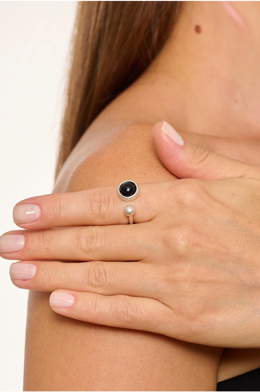 Kiraz Black Stoned Silver Plated Ring