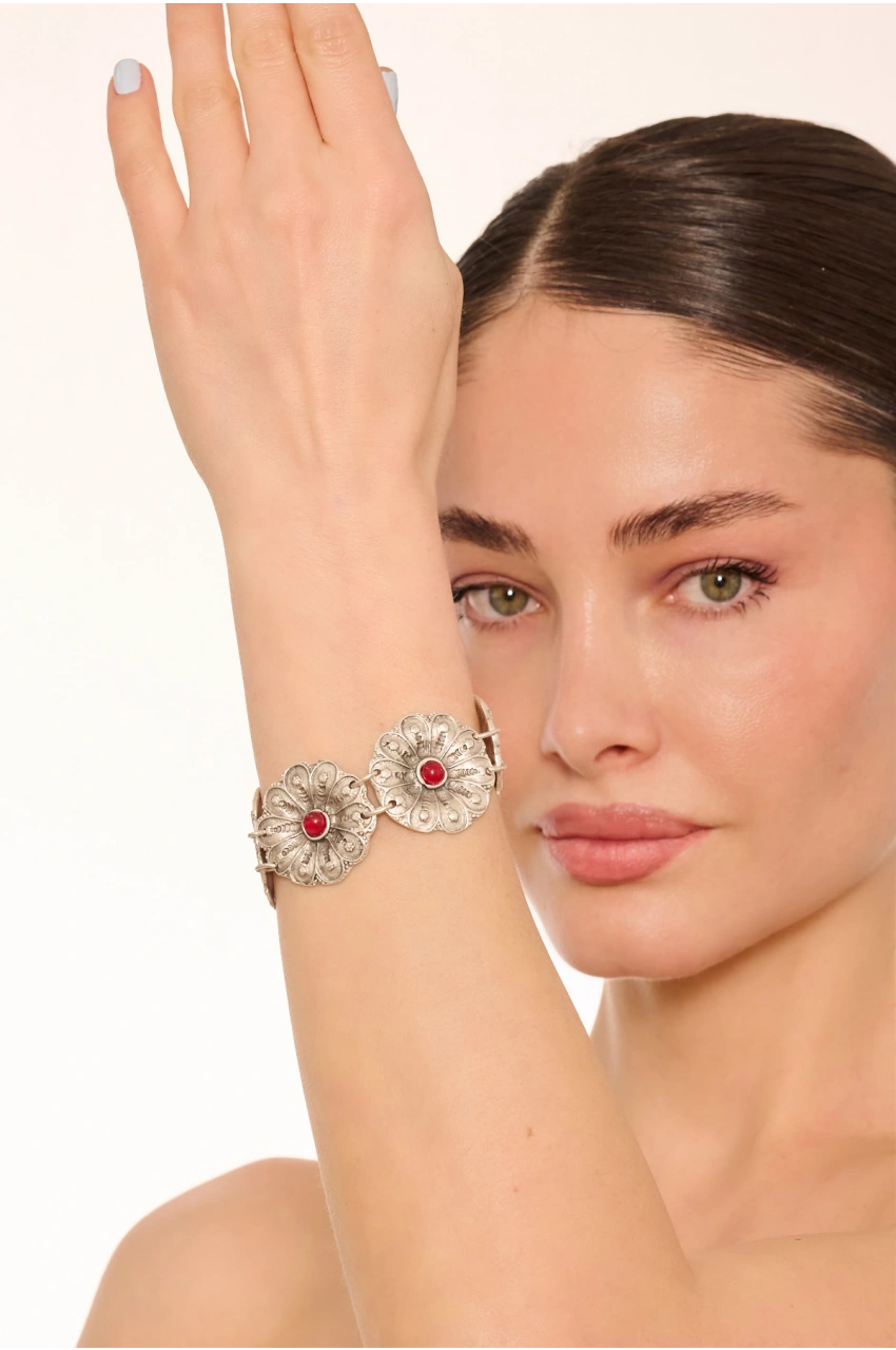 Kiraz Burgundy Stoned Silver Plated Flower Bracelet