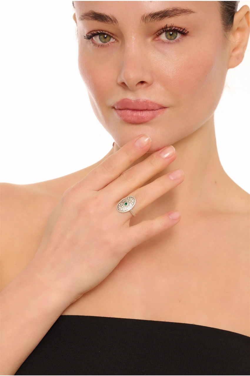 Kiraz Emerald Crystal Stoned Silver Plated Ring