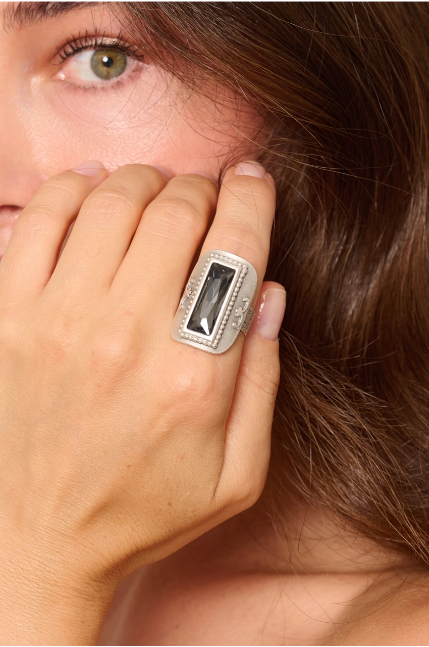 Kiraz Smoked Crystal Stoned Silver Plated Ring