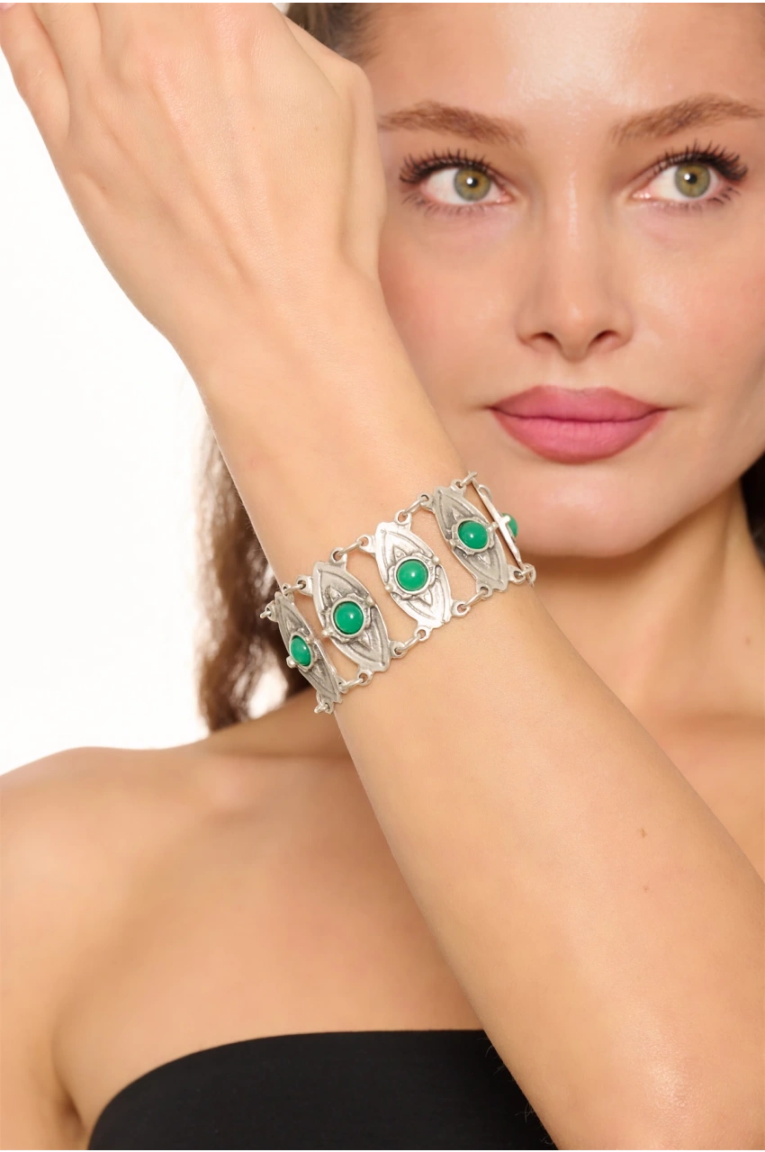 Kiraz Green Stoned Silver Plated Bracelet