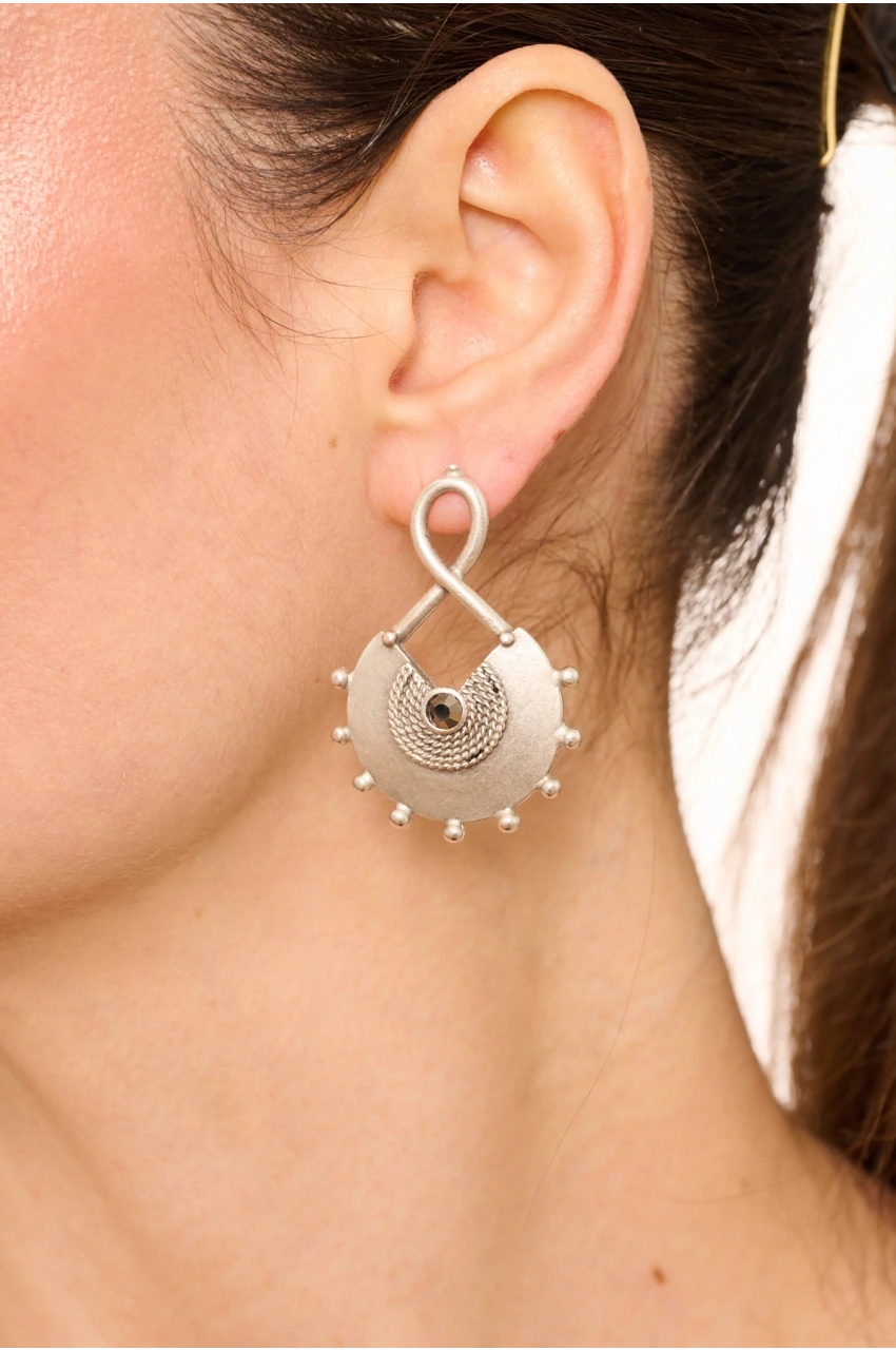 Kiraz Hematite Crystal Stoned Silver Plated Earring