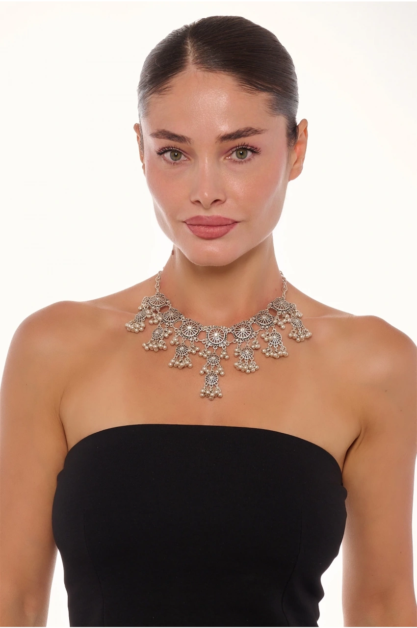 Kiraz White Crystal Stoned Silver Plated Necklace