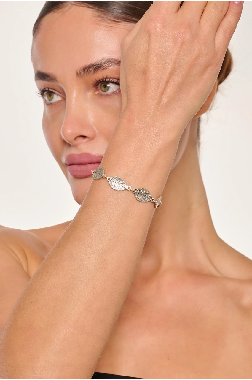 Kiraz Silver Plated Leaf Bracelet