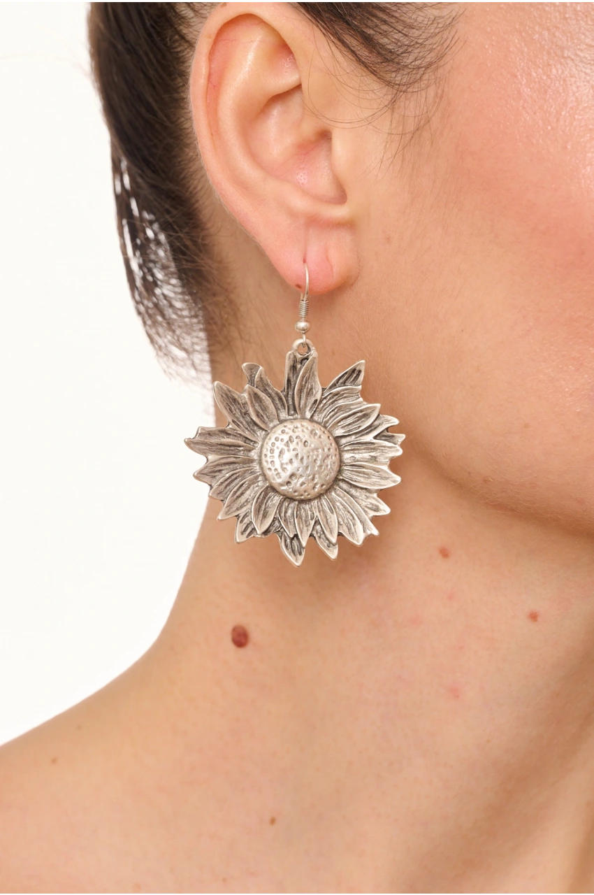 Kiraz Silver Plated Flower Earring