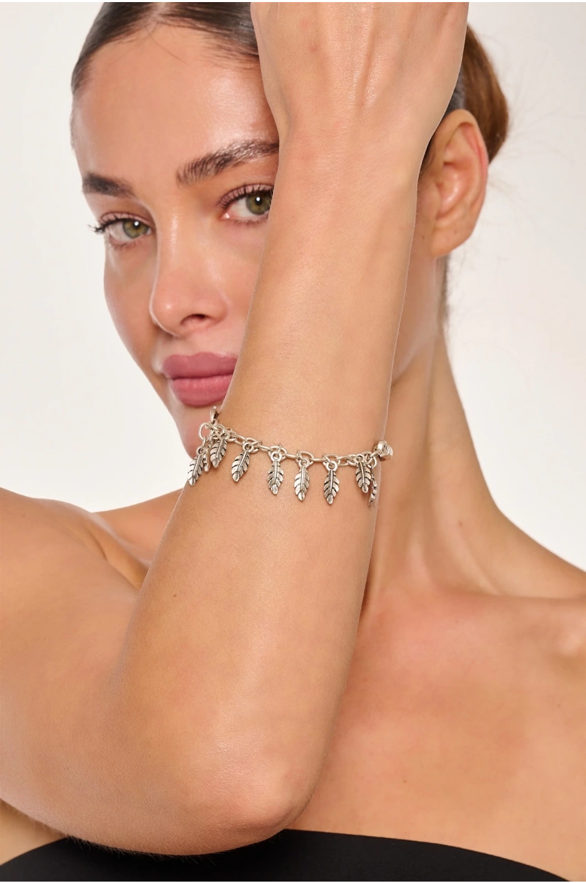 Kiraz Silver Plated Leaf Bracelet