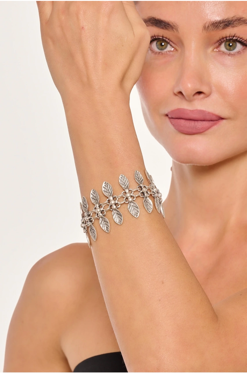 Kiraz Silver Plated Leaf Bracelet
