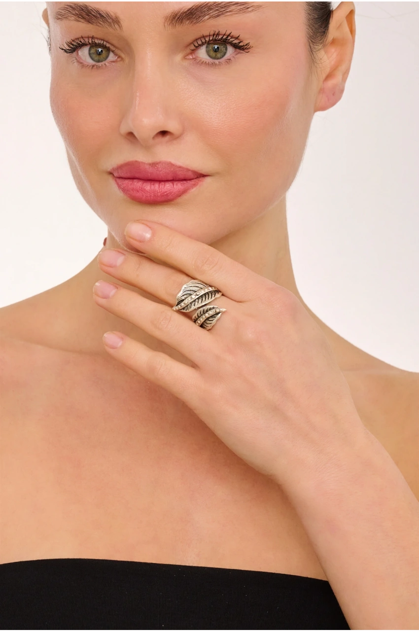 Kiraz Silver Plated Leaf Ring