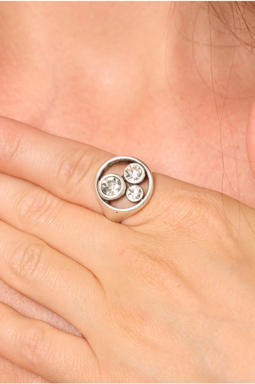 Kiraz White Crystal Stoned Silver Plated Ring