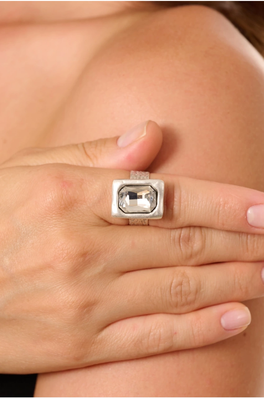 Kiraz White Crystal Stoned Silver Plated Ring