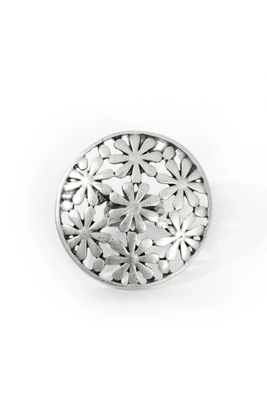 Multi Flower Pattern Large Ring
