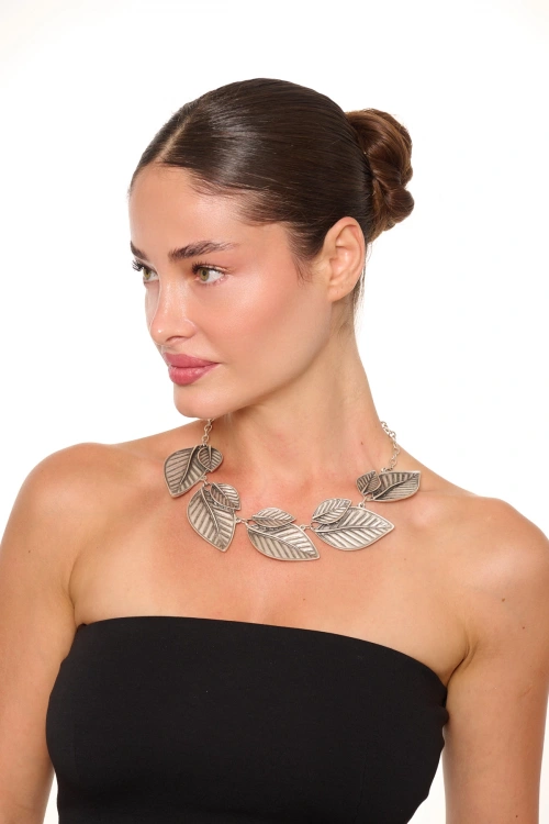 Kiraz Leaf Silver Plated Necklace