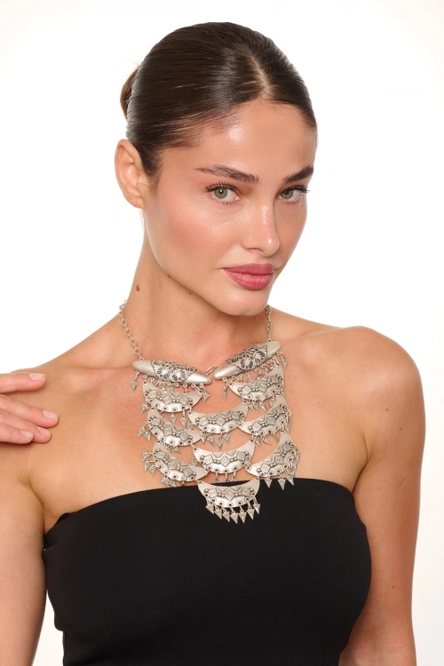 Kiraz Flowing Silver Plated Necklace