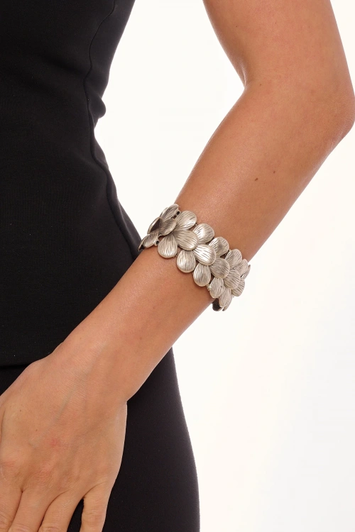 Kiraz Elastic Silver Plated Flower Bracelet