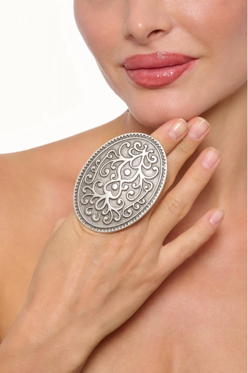 Authentic Statement Oval Ring