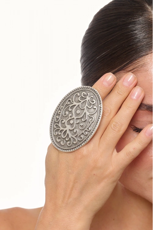 Authentic Statement Oval Ring