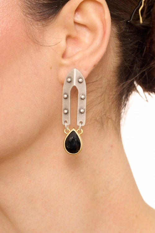 Kiraz Black Crystal Stoned Silver And Gold Plated Earring