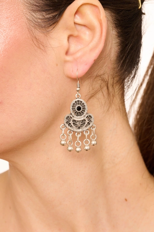 Kiraz Black Crystal Stoned Silver Plated Earring