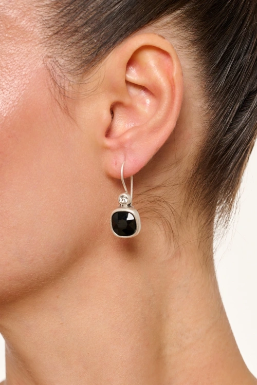 Kiraz Black Crystal Stoned Silver Plated Earring