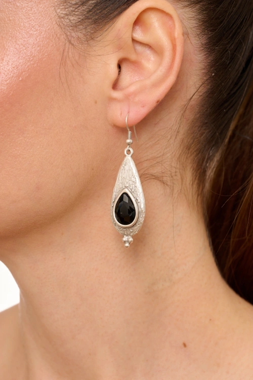 Kiraz Black Crystal Stoned Silver Plated Earring