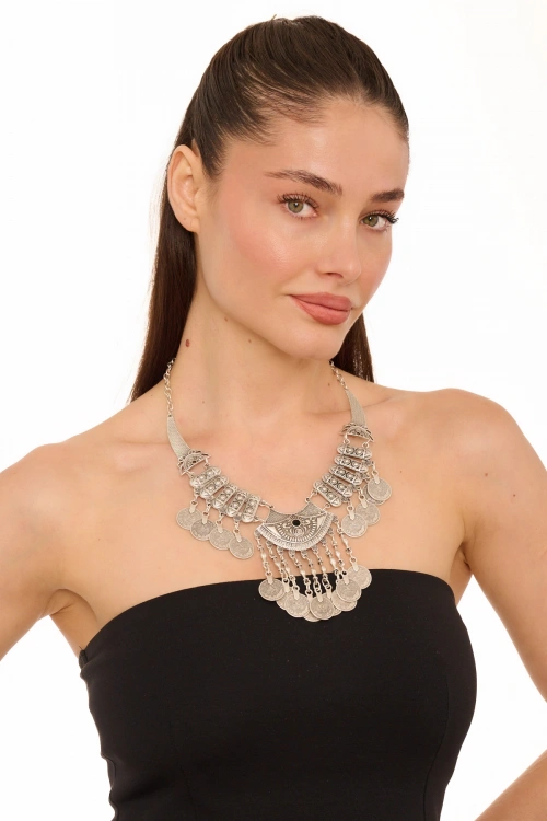 Kiraz Black Crystal Stoned Silver Plated Necklace