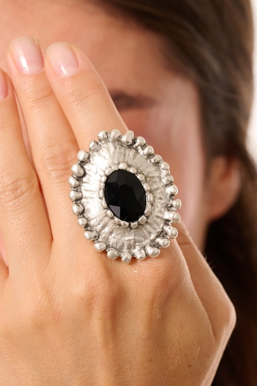 Kiraz Black Crystal Stoned Silver Plated Ring