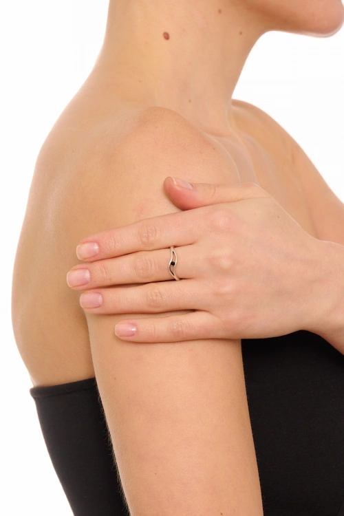 Kiraz Black Crystal Stoned Silver Plated Ring