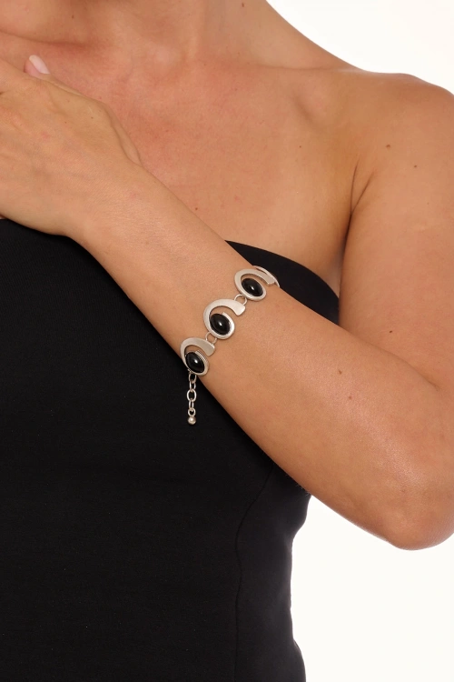 Kiraz Black Stoned Silver Plated Bracelet