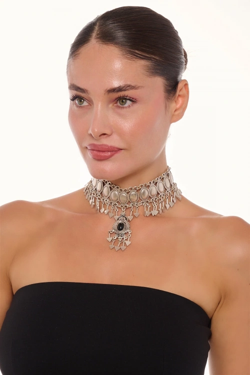 Kiraz Black Stoned Silver Plated Necklace