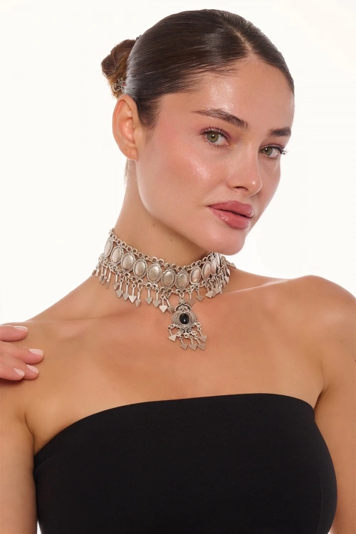 Kiraz Black Stoned Silver Plated Necklace