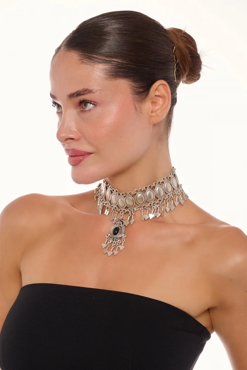 Kiraz Black Stoned Silver Plated Necklace