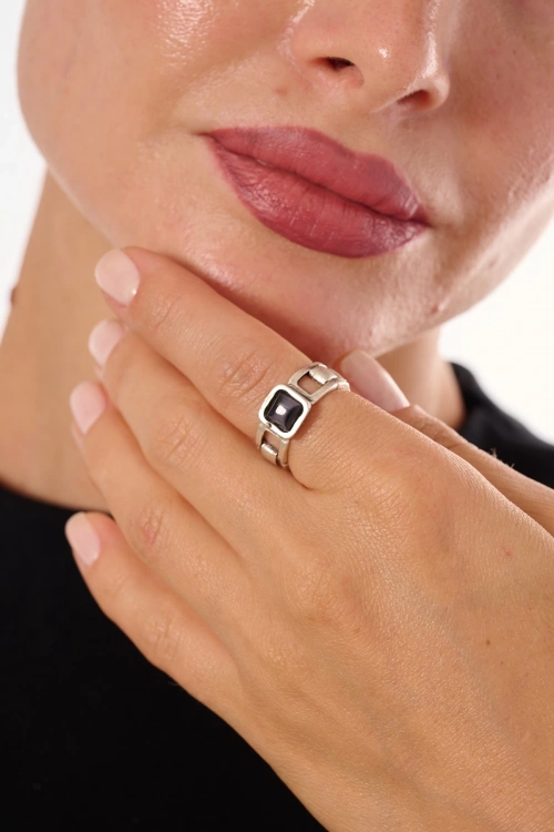 Kiraz Black Stoned Silver Plated Ring