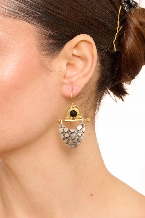 Kiraz Black Stoned Silver And Gold Plated Earring