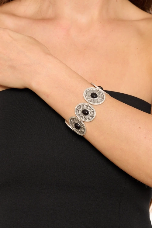 Kiraz Black Stoned Silver Plated Bracelet