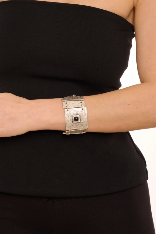 Kiraz Black Stoned Silver Plated Bracelet