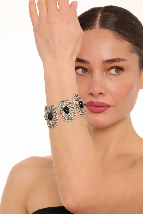 Kiraz Black Stoned Silver Plated Bracelet