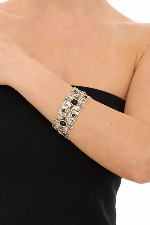 Kiraz Black Stoned Silver Plated Bracelet