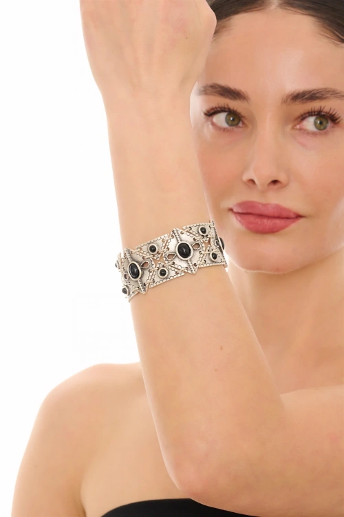Kiraz Black Stoned Silver Plated Bracelet
