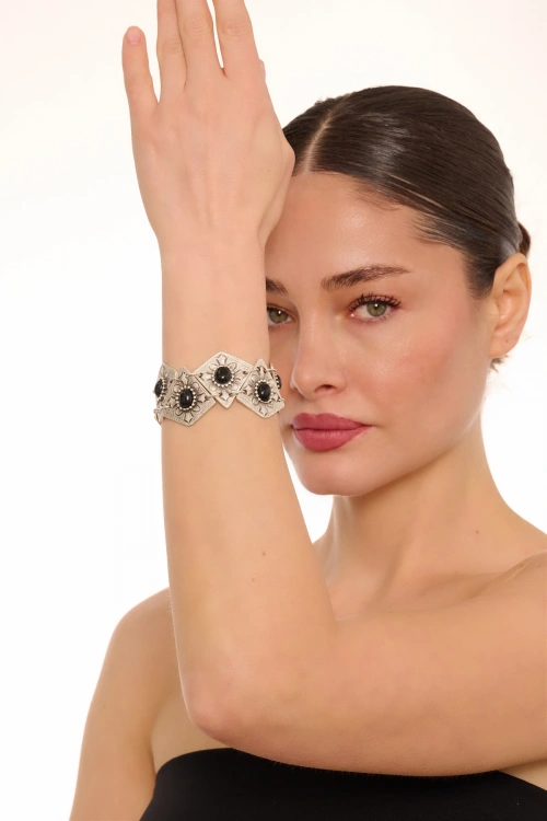 Kiraz Black Stoned Silver Plated Bracelet