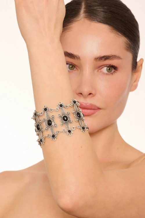 Kiraz Black Stoned Silver Plated Bracelet