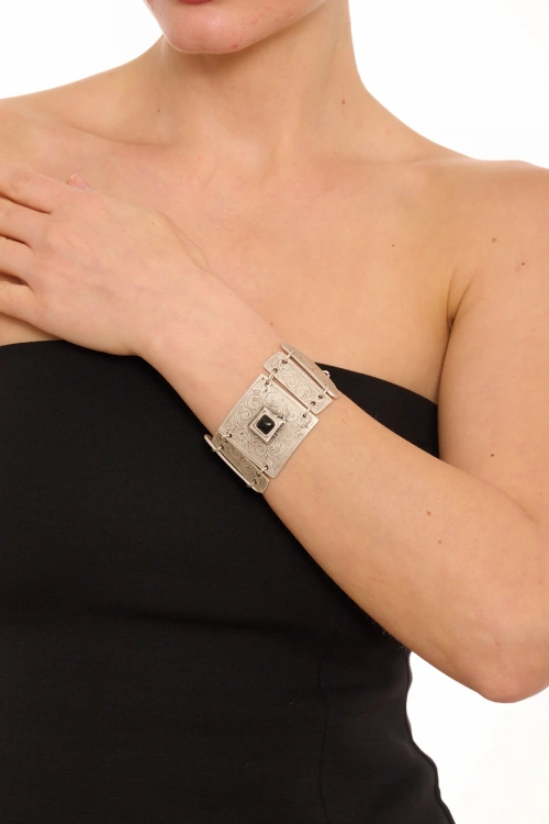 Kiraz Black Stoned Silver Plated Bracelet