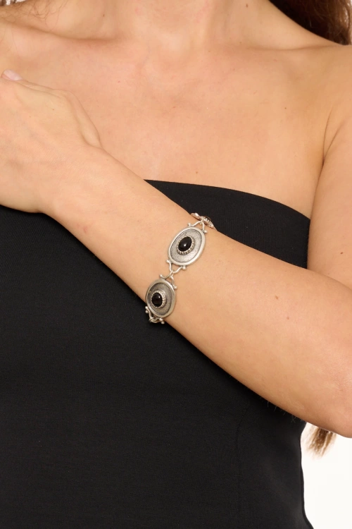 Kiraz Black Stoned Silver Plated Bracelet