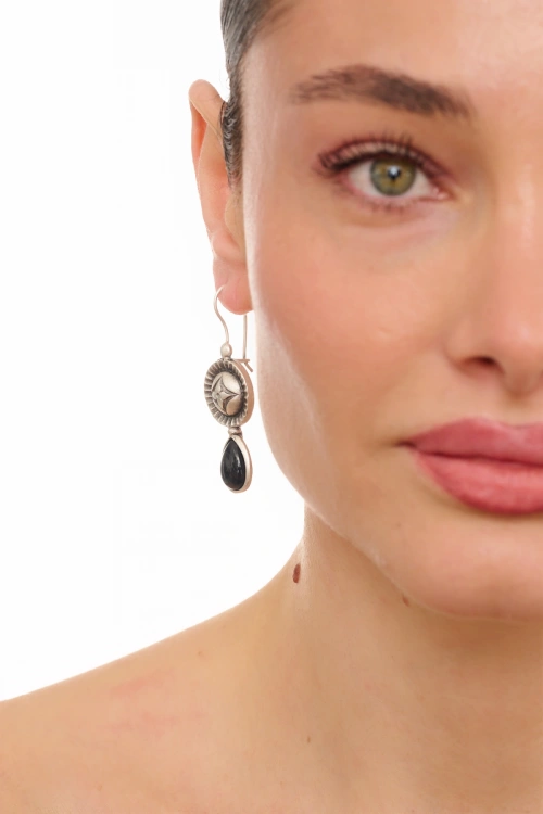 Kiraz Black Stoned Silver Plated Earring