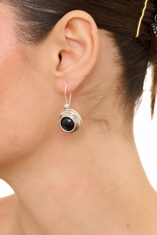 Kiraz Black Stoned Silver Plated Earring