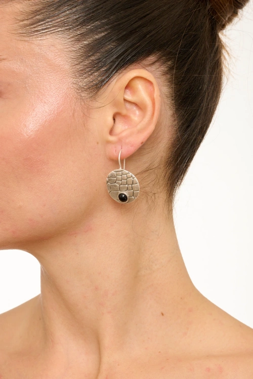 Kiraz Black Stoned Silver Plated Earring