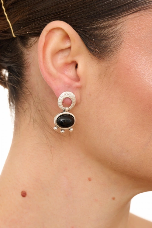 Kiraz Black Stoned Silver Plated Earring