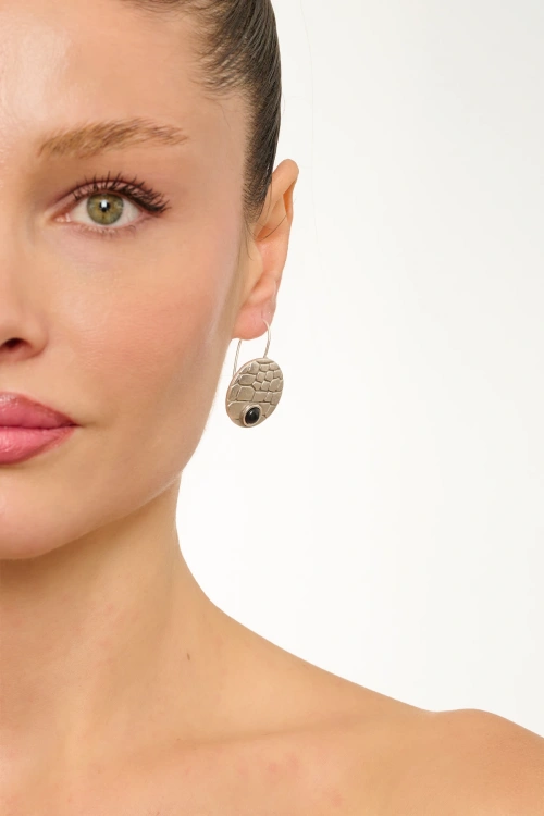 Kiraz Black Stoned Silver Plated Earring