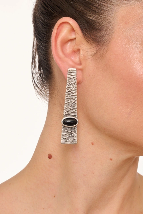 Kiraz Black Stoned Silver Plated Earring