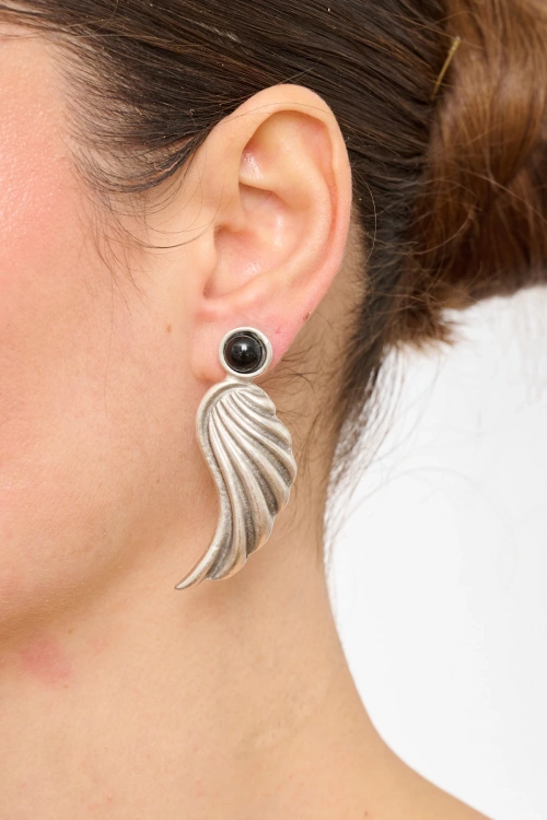 Kiraz Black Stoned Silver Plated Earring